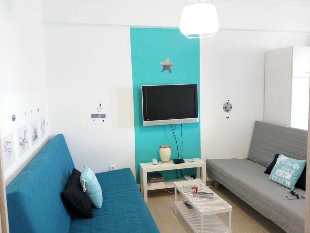 Peraía Jonnys Ferienwohnung מראה חיצוני תמונה